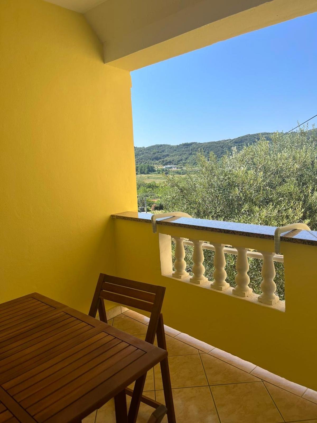 Apartments Dumicic Supetarska Draga Exterior foto